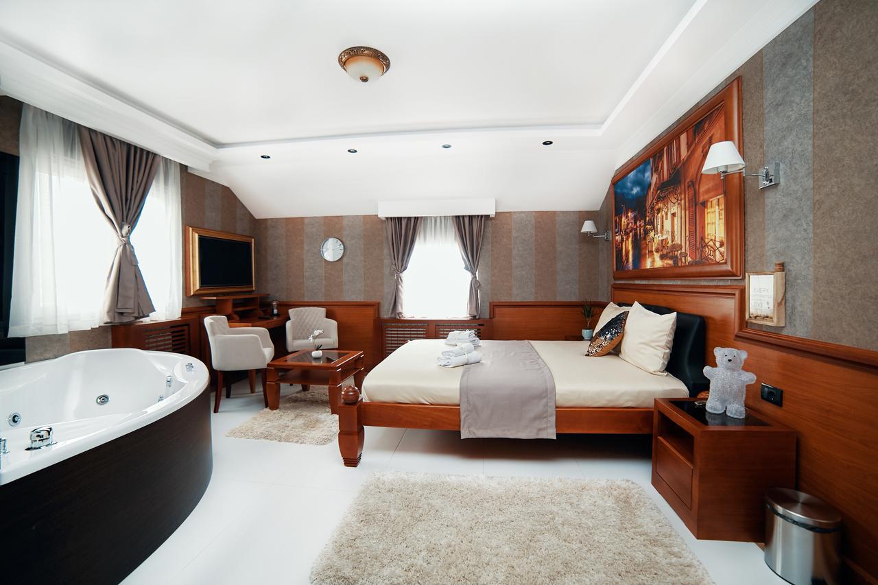 Lux Apartmani Beograd Ngoại thất bức ảnh