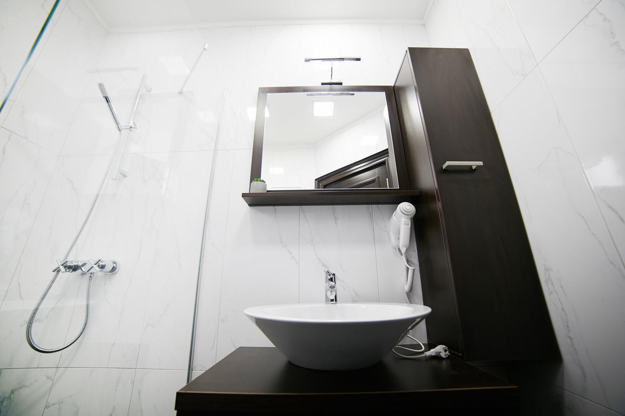 Lux Apartmani Beograd Ngoại thất bức ảnh